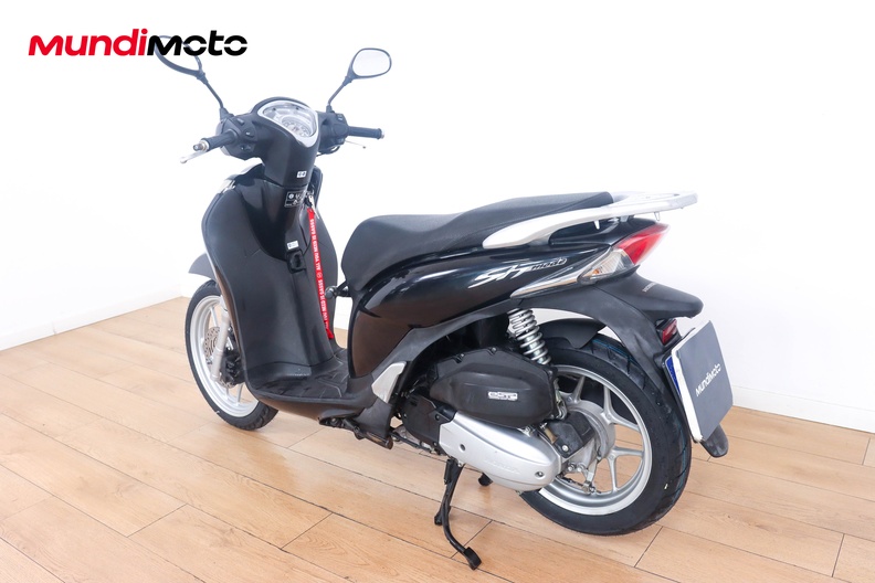 Motorbike image 6