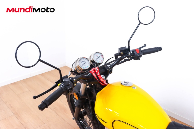 Motorbike image 10