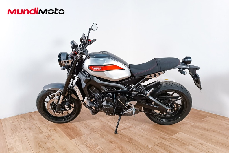 Motorbike image 5