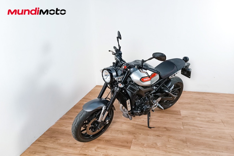 Motorbike image 6