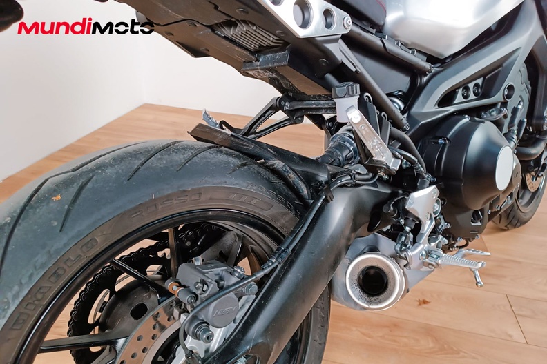 Motorbike image 3