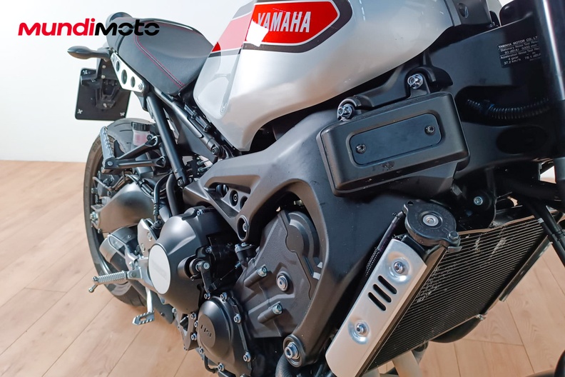 Motorbike image 4