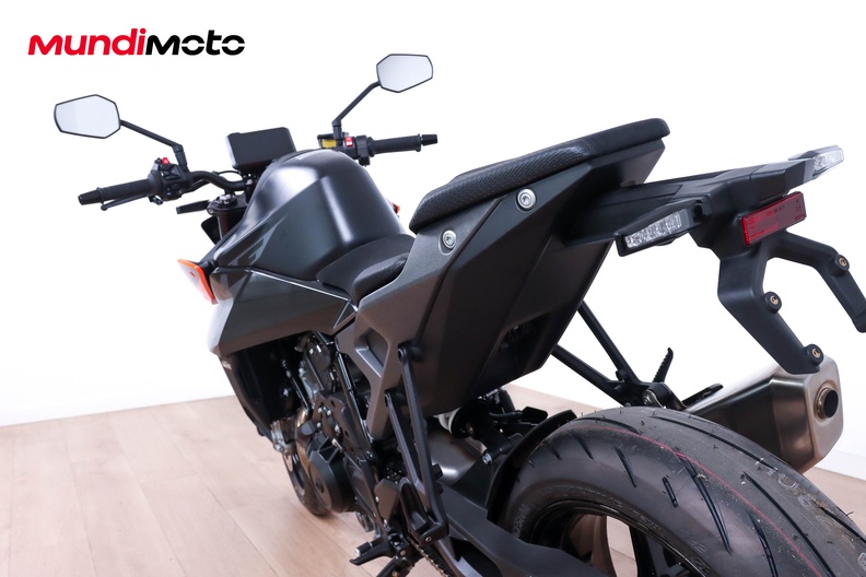 Motorbike image 8