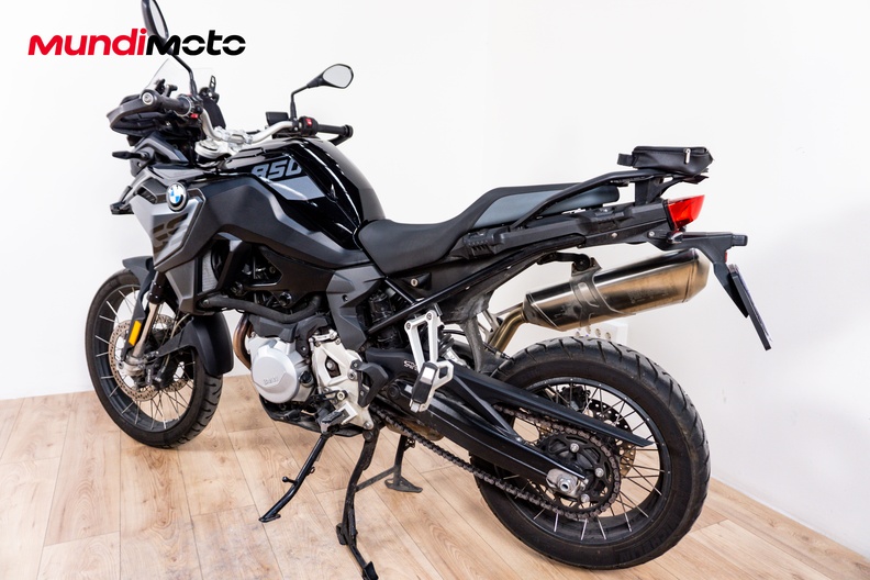 Motorbike image 7