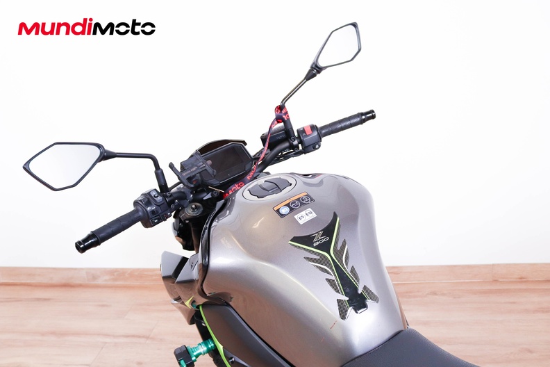 Motorbike image 10