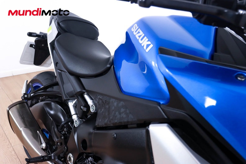 Motorbike image 12