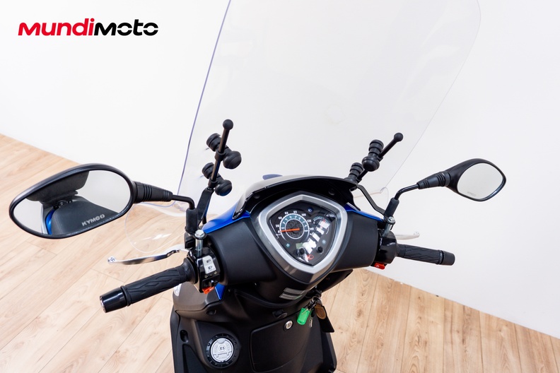 Motorbike image 10