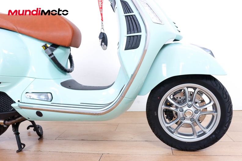 Motorbike image 13
