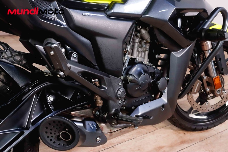 Motorbike image 3