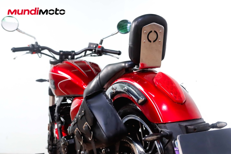 Motorbike image 9