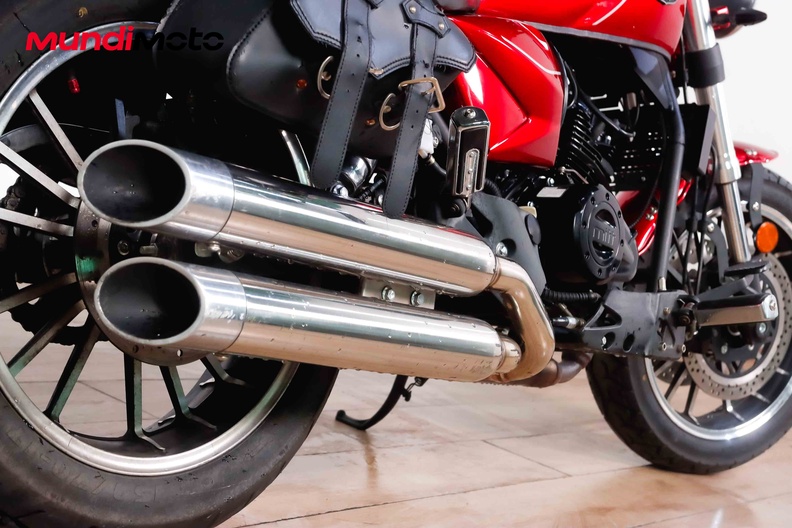 Motorbike image 3