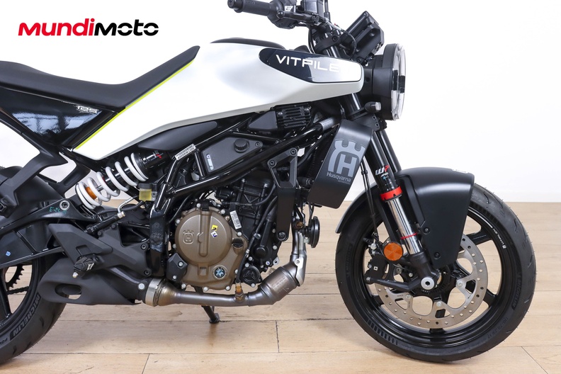 Motorbike image 13