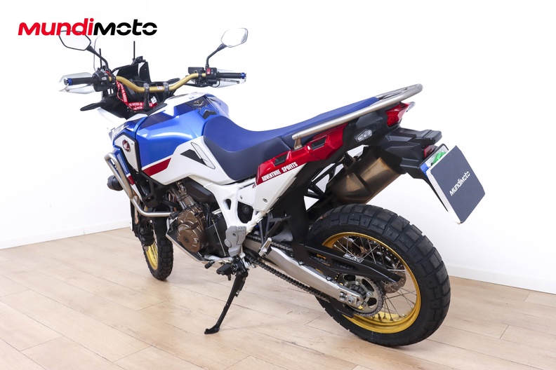 Motorbike image 6