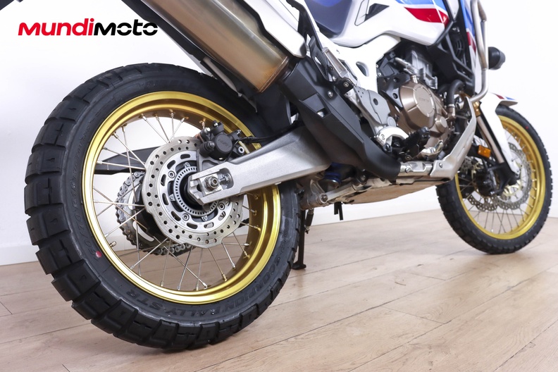 Motorbike image 3