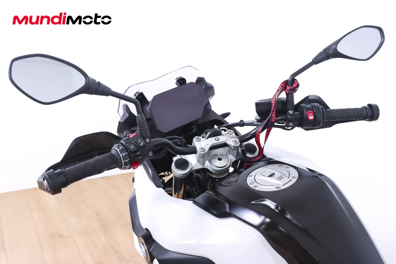 Motorbike image 10