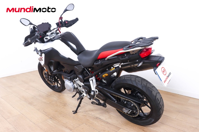 Motorbike image 6