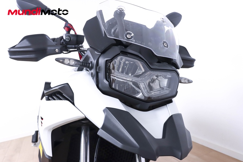 Motorbike image 4