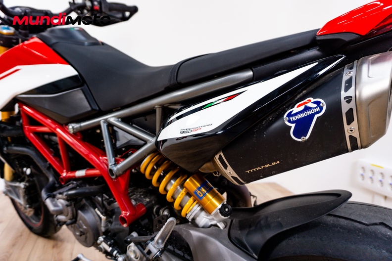 Motorbike image 8