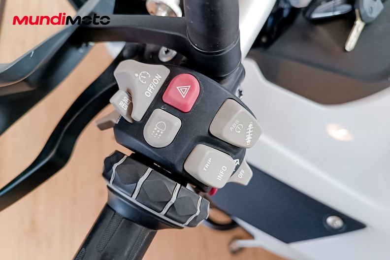 Motorbike image 12