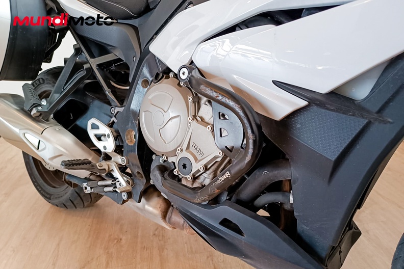 Motorbike image 3