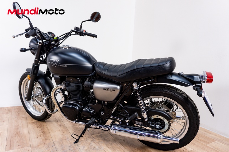Motorbike image 7