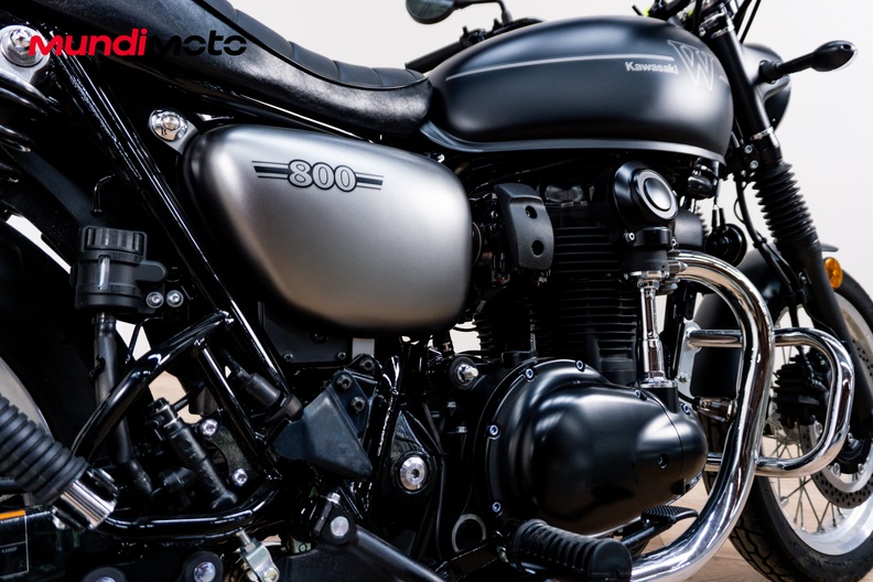 Motorbike image 3