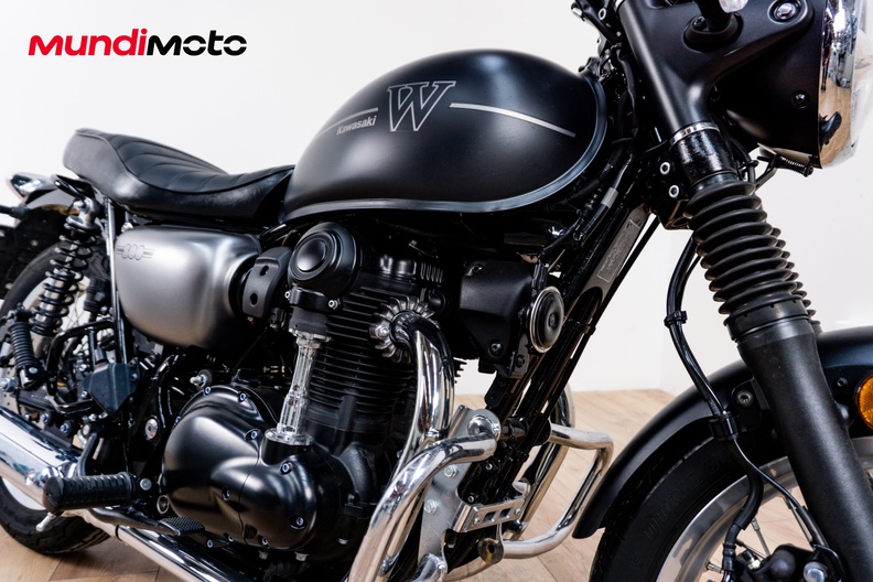 Motorbike image 4