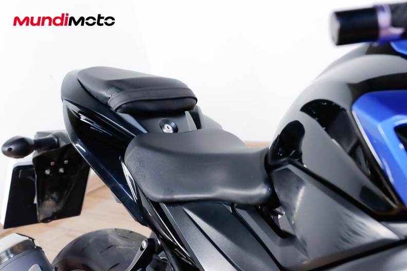Motorbike image 4
