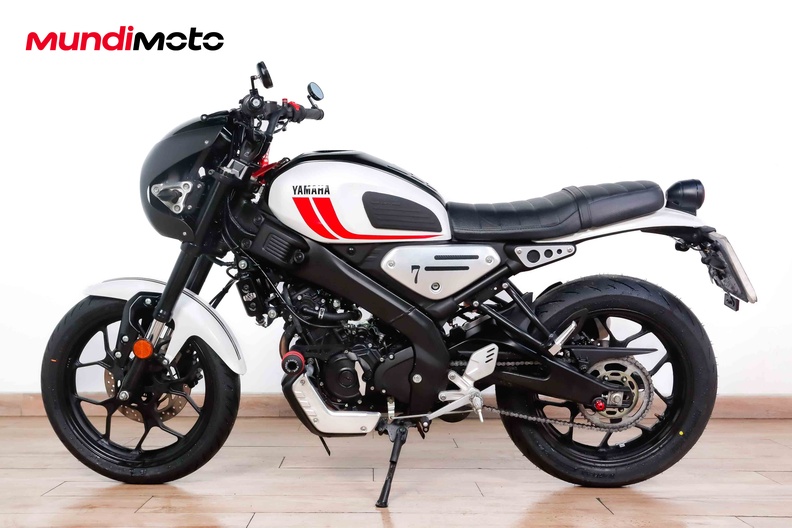 Motorbike image 5