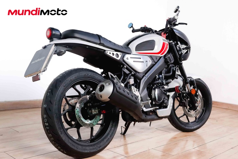 Motorbike image 2
