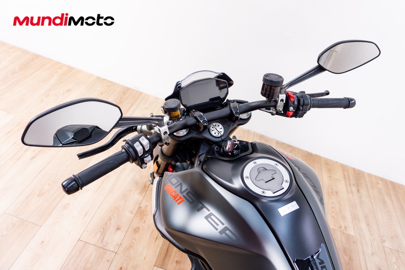 Motorbike image 10