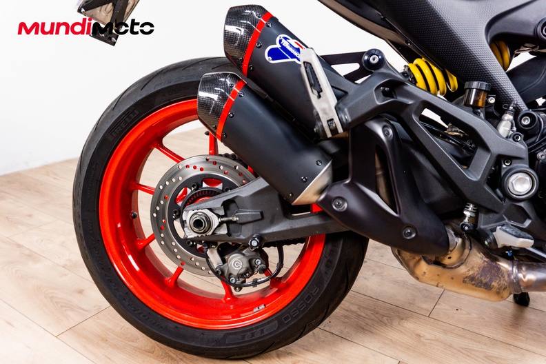Motorbike image 12