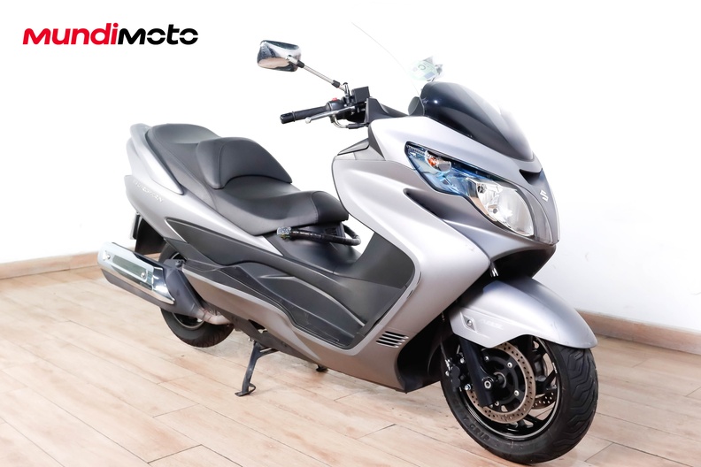Motorbike image 1