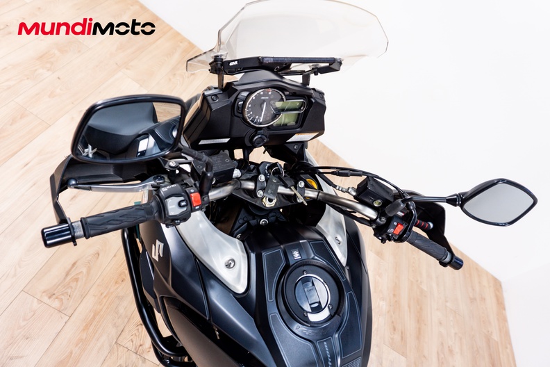 Motorbike image 10