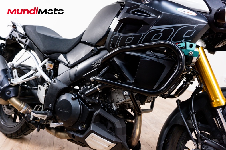 Motorbike image 4