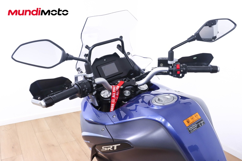 Motorbike image 10