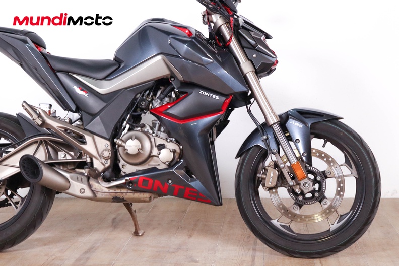 Motorbike image 13
