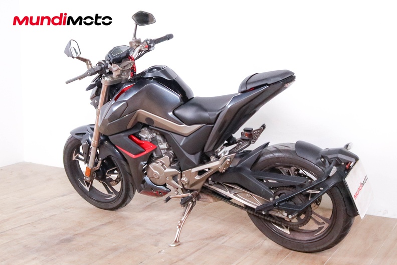 Motorbike image 7