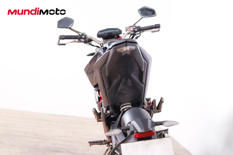 Motorbike image 8