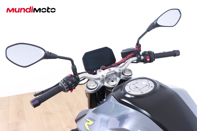 Motorbike image 10