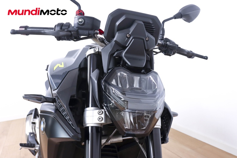 Motorbike image 4