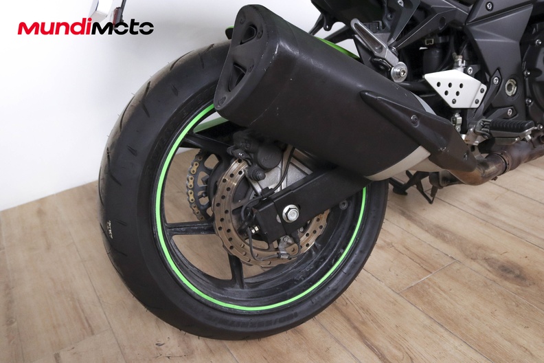 Motorbike image 3
