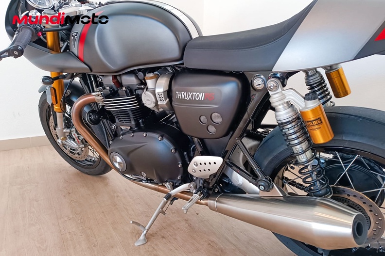 Motorbike image 8