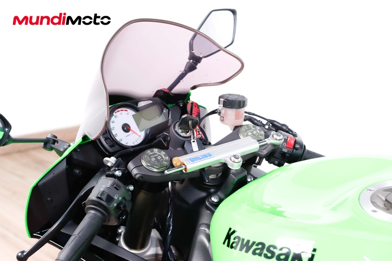 Motorbike image 10