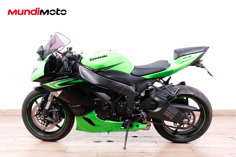 Motorbike image 5