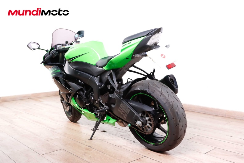 Motorbike image 7