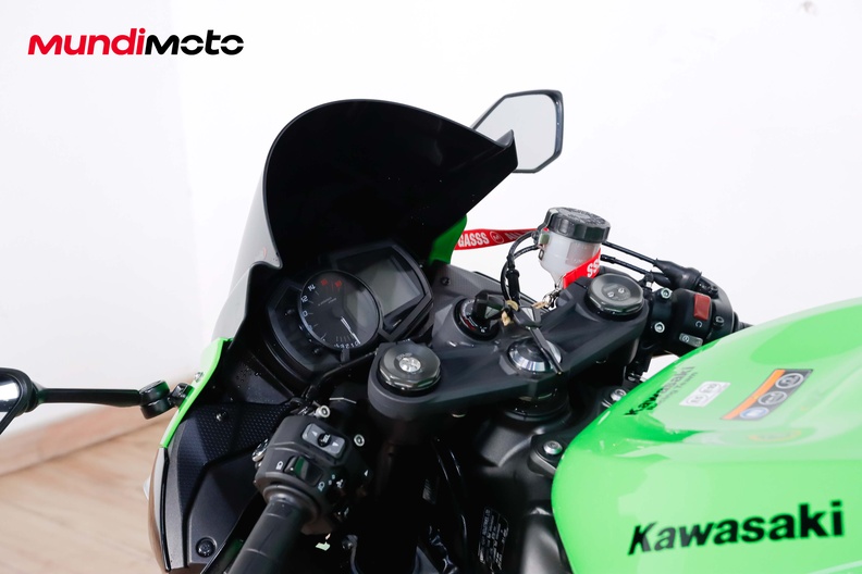 Motorbike image 10