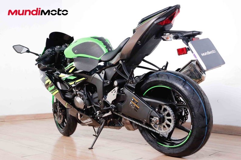 Motorbike image 6