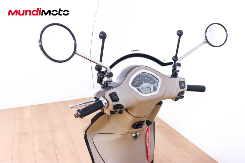 Motorbike image 10