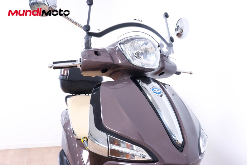 Motorbike image 4